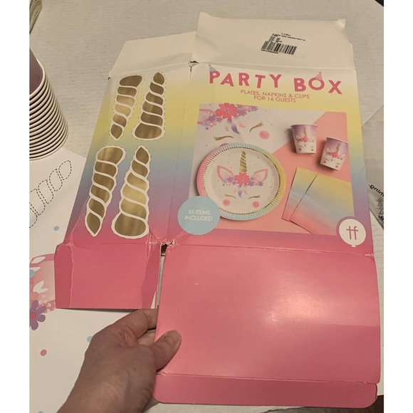 TALKING TABLES INC Unicorn Party In A Box Kit for 16 kids New - Picture 6 of 7